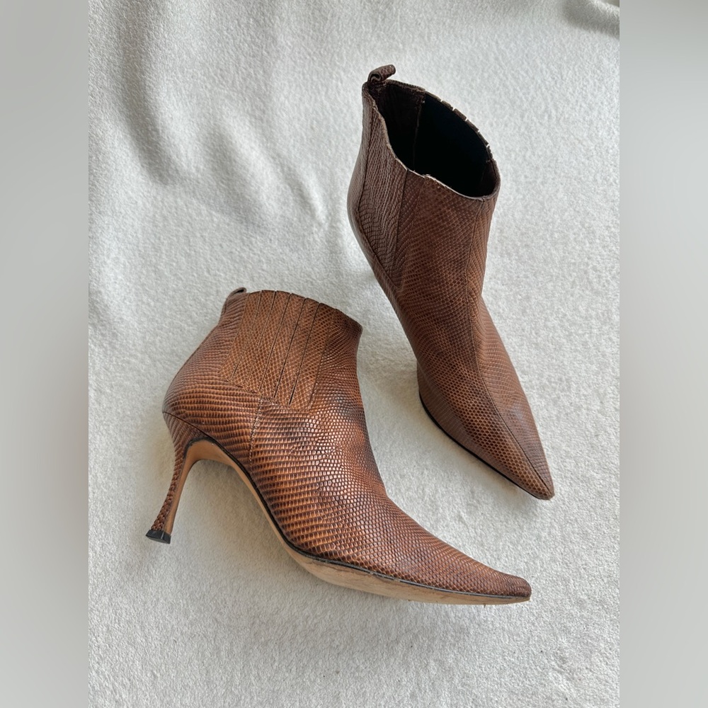 Brian Atwood Brown Textured Pointed-Toe Ankle Booties